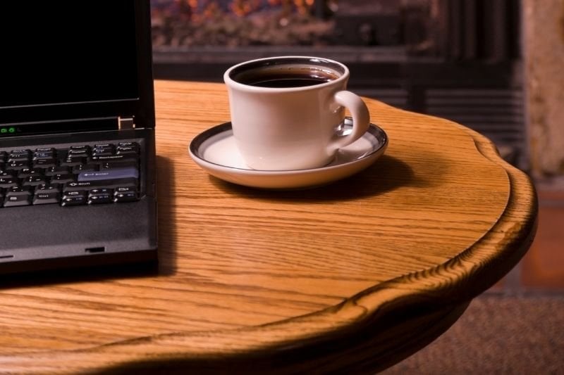 Log Coffee Table for Decoration